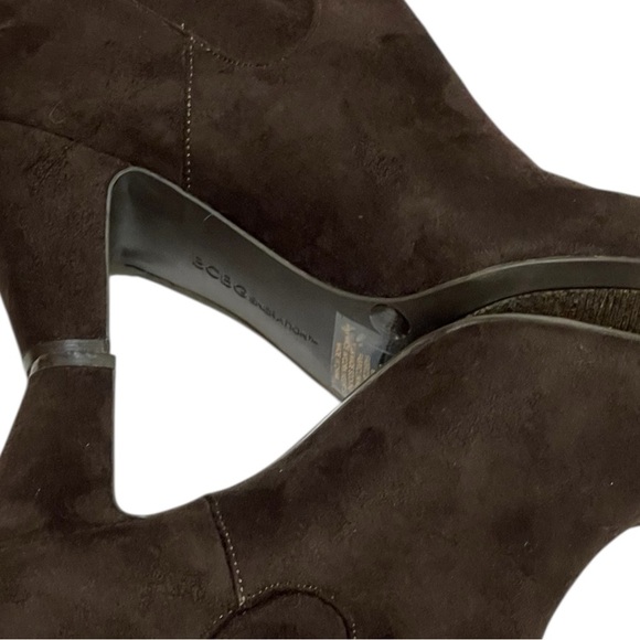 BCBG BROWN DELILAH FAUX SUEDE SLIP ON ANKLE BOOTS SZ 8M EUC - Picture 4 of 15